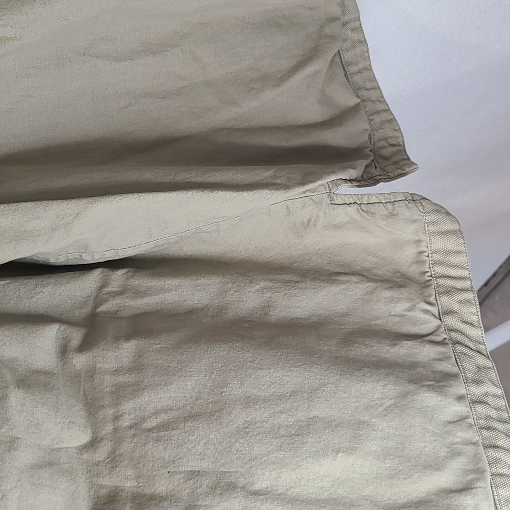 Cabelas khaki field vest size XL - Picture 6 of 12